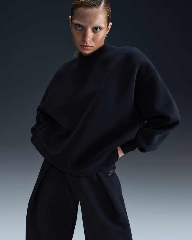 Women's Oversized Crew-Neck Sweatshirt