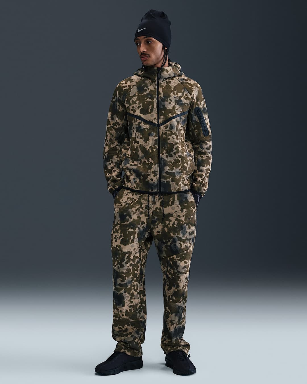 Men's Open-Hem Fleece Camo Pants