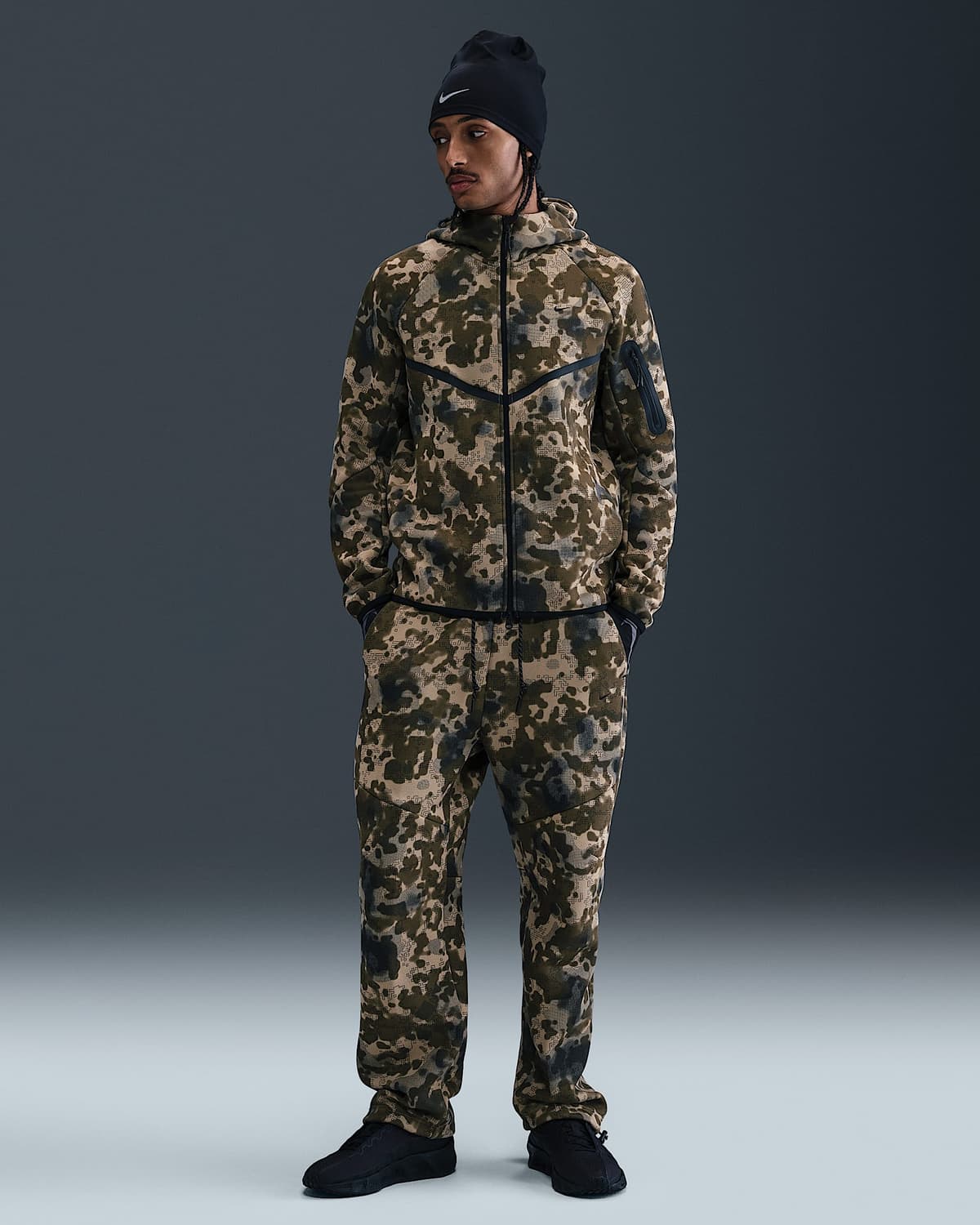 Men's Open-Hem Fleece Camo Pants